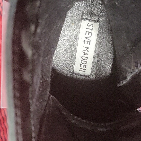 Steve Madden black leather combat boots with side zipper size 9.5 - Picture 6 of 8